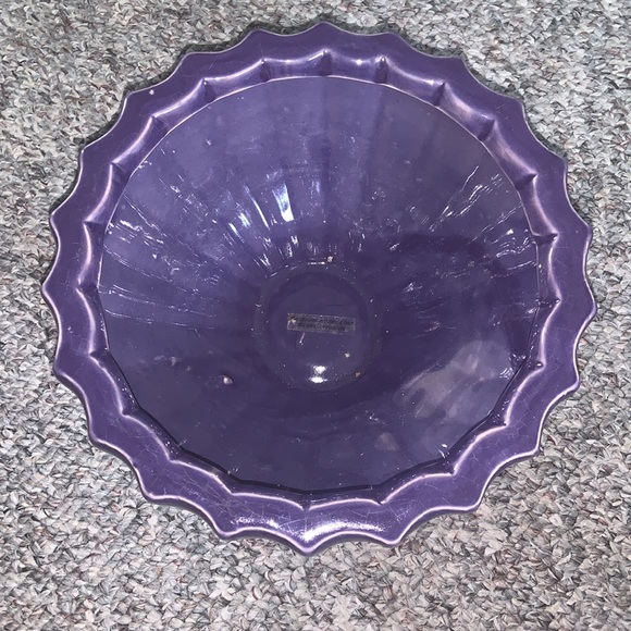 Purple Vases - Picture 3 of 10